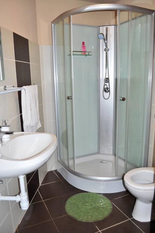Ferienwohnung Bornemisza Kuria Tiszabecs Exterior foto