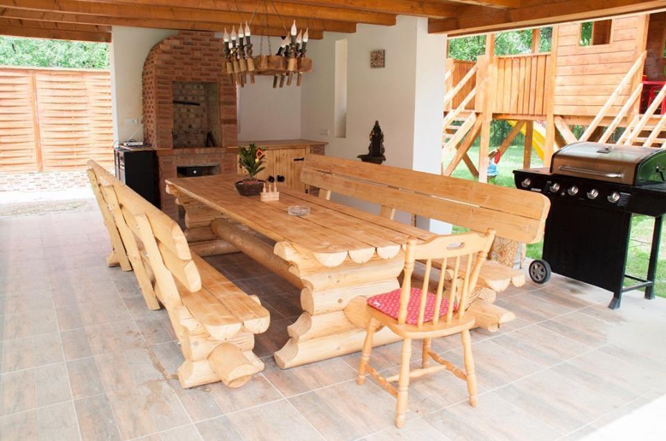 Ferienwohnung Bornemisza Kuria Tiszabecs Exterior foto